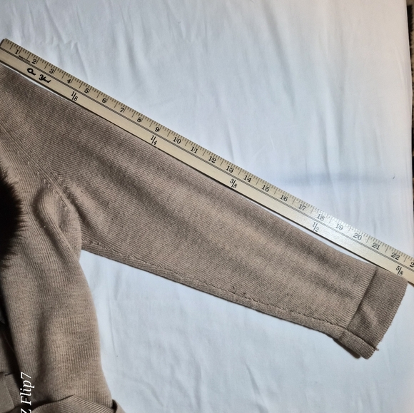 ​Talbots Petites 100% Merino Wool Cardigan with Faux Fur Collar LP Tan Belted - Picture 8 of 11